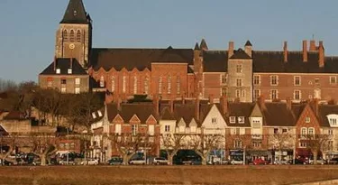 Loiret-Chateau-Gien-by-Roulex