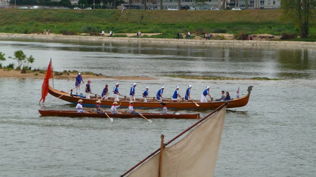 Les gondoles Vénitiennes débarquent sur la Loire . Au festival de Loire d'Orléans 2013 ! 