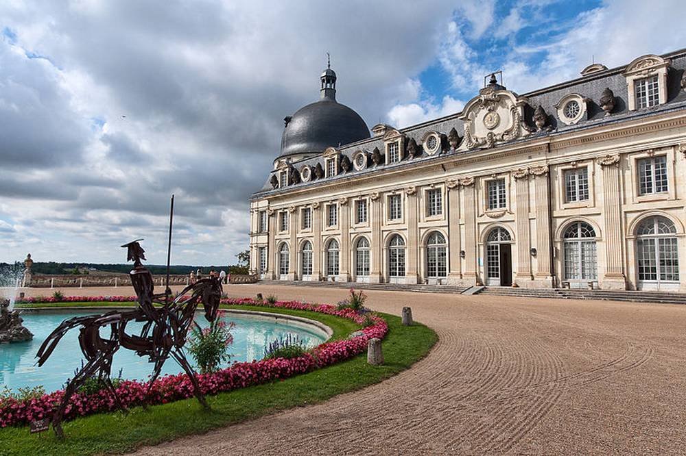 chateau-valencay-chateau-entree-jean-christophe-benoist