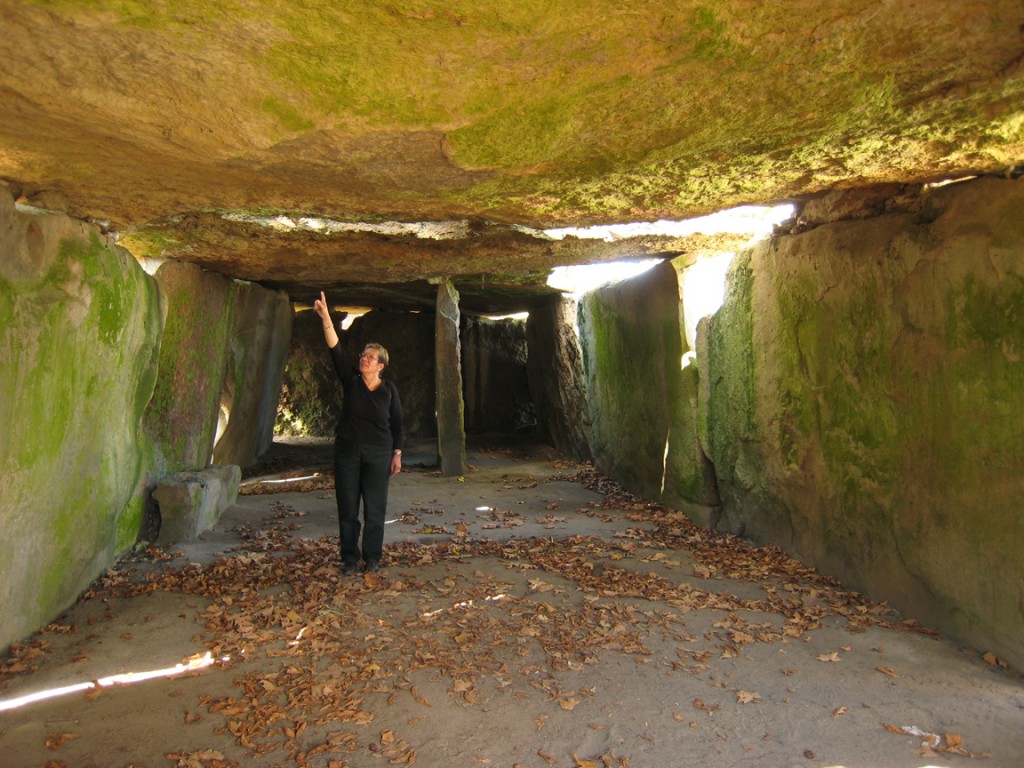 dolmen-bagneux-saumur-interieur
