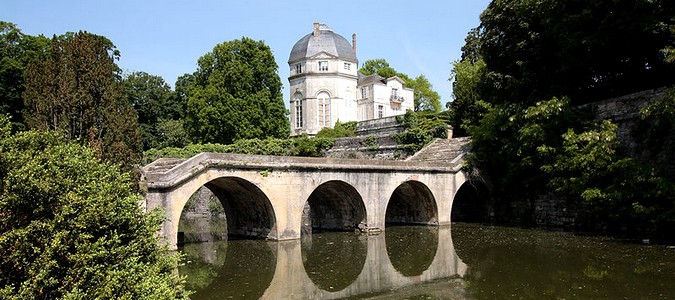 chateauneuf-sur-loire-histoire-ville-loire-parc-chateau-genevoix-