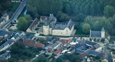 fougeres-sur-bievre-histoire-chateau-eglise-val-de-loire