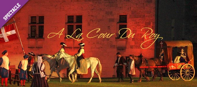spectacle-nocturne-chateau-amboise-cour-roy-françois
