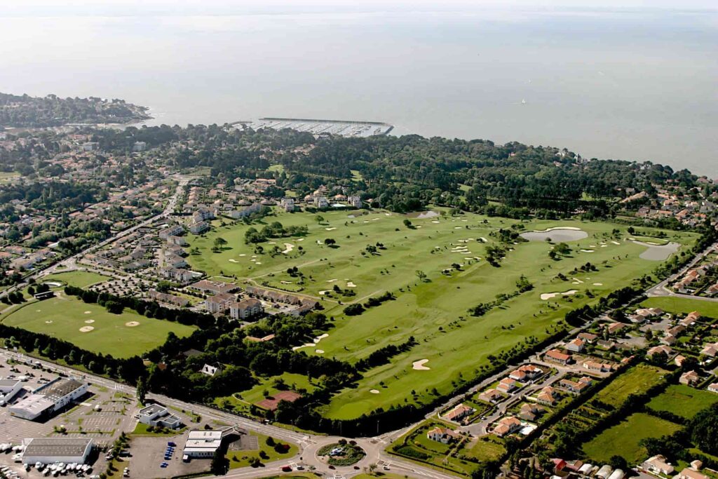 golf-blue-green-pornic-vue-aerienne