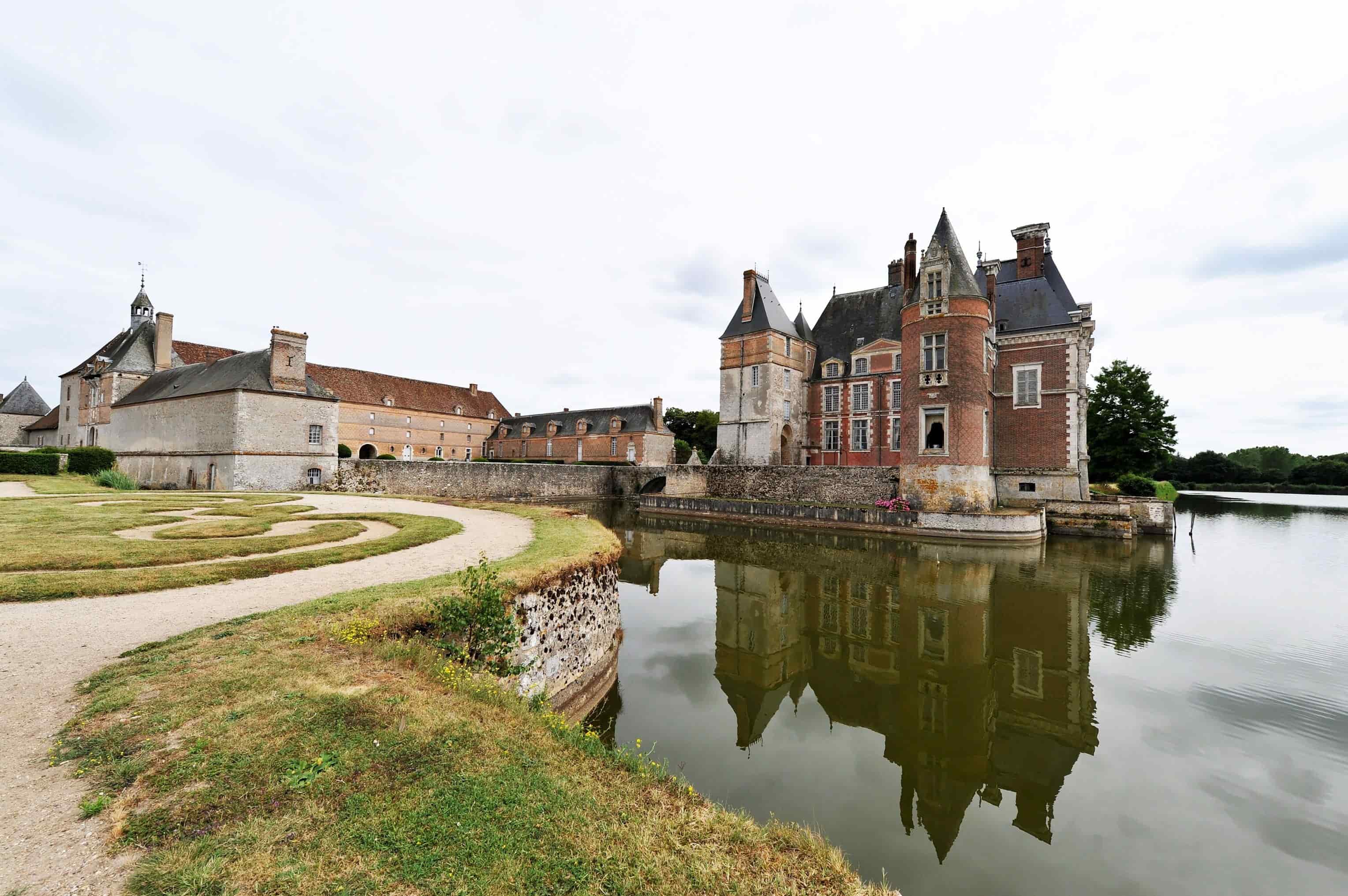 La Maison Du Pecheur La Bussiere Château de La Bussière | Val de Loire