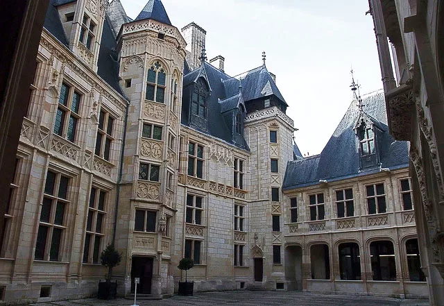 palais jacques coeur