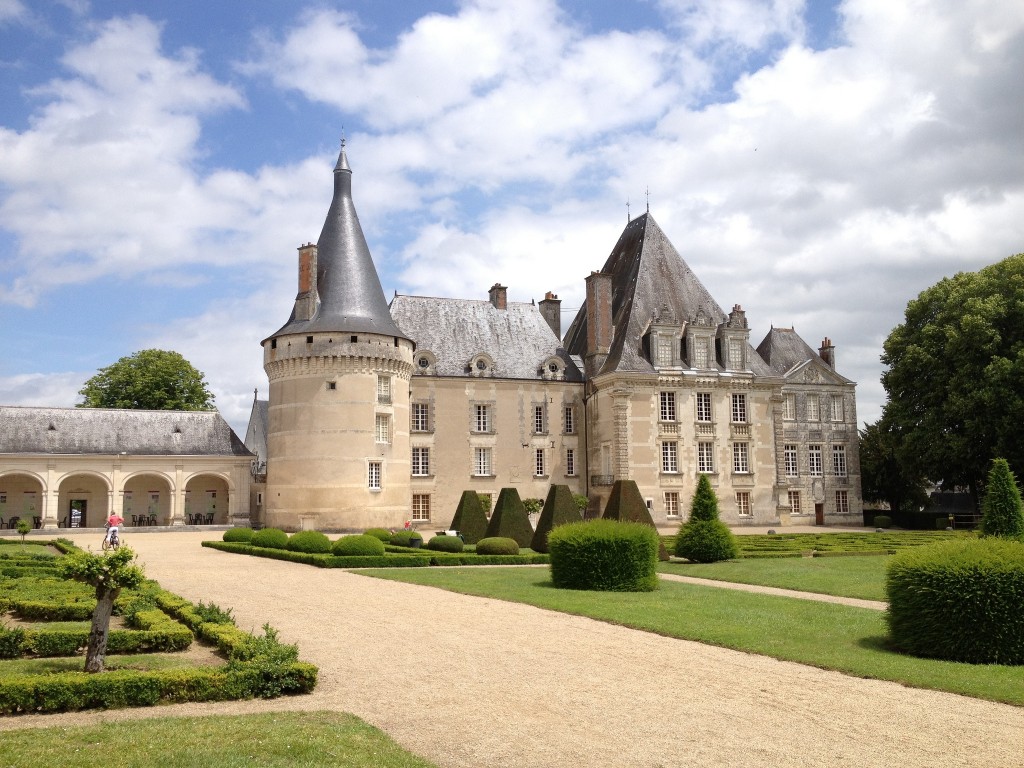 chateau azay ferron Matt Bond (Flickr CC)