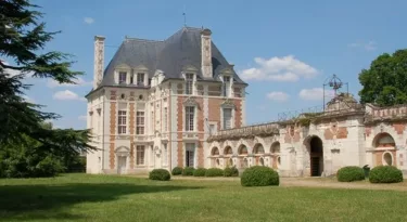 couv-chateau-selles-sur-cher©ADT41