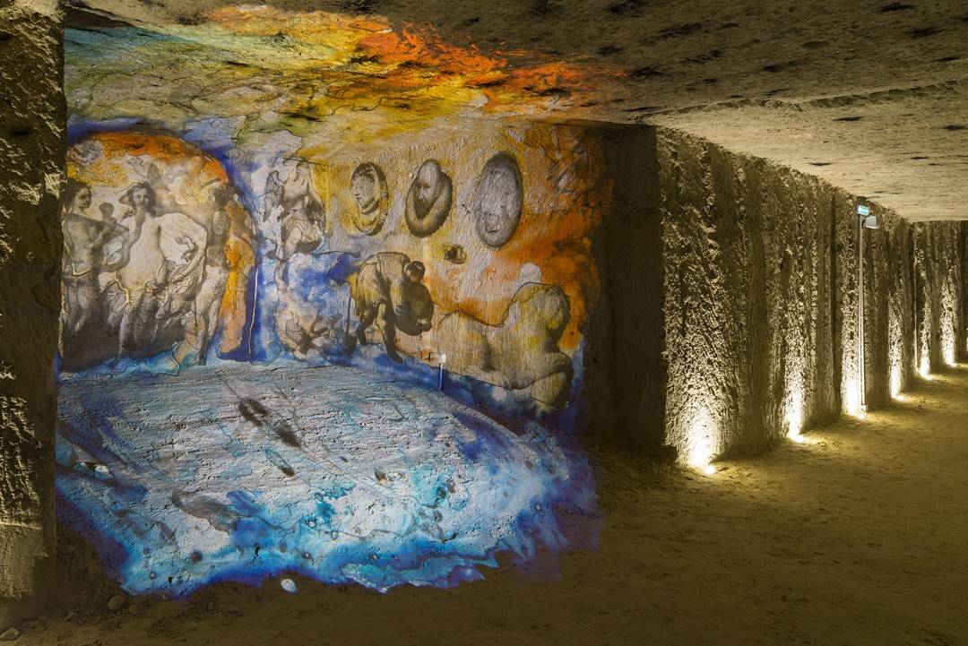 caves-monmousseau-scénographie3