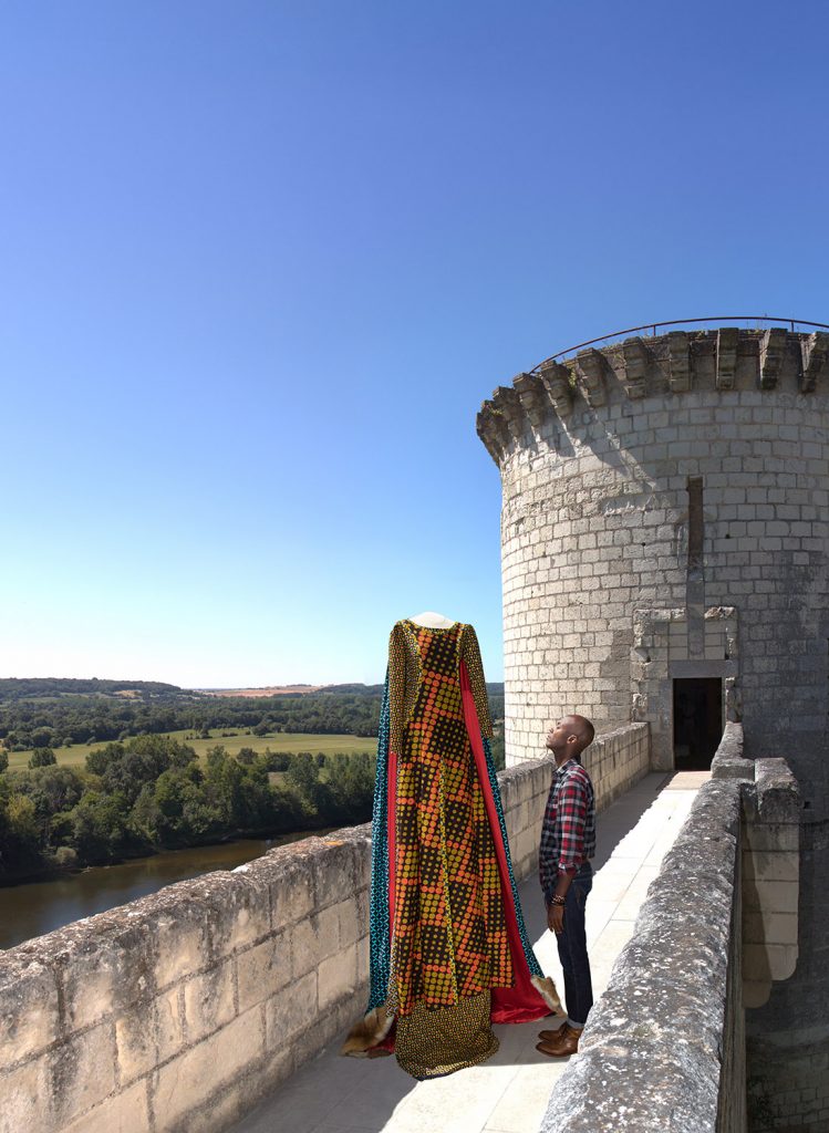 exposition-grandes-robes-royales-forteresse-chinon