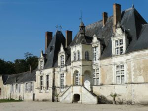 exterieur-chateau-de-villesavin-tour-en-sologne-adt41-i-chollet
