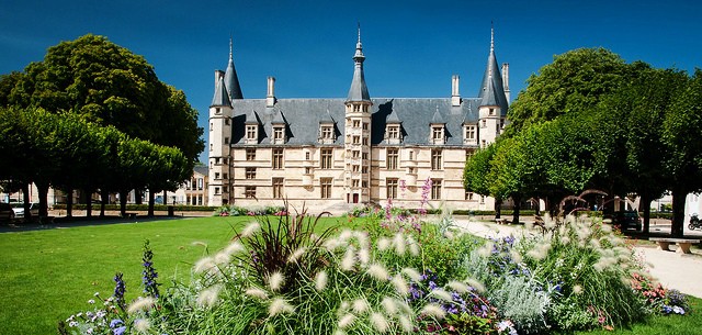 palais-ducal-de-nevers