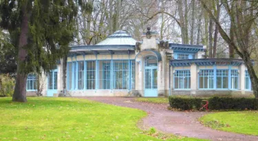 Pougues les eaux pavillon-des-sources-My-Loire-Valley
