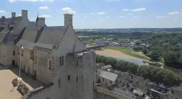 sejour-forteresse-royale-chinon-tours-valdeloire-box-sebastien-andrei