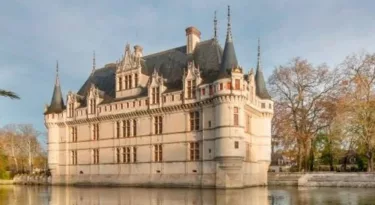 chateau-azay-le-rideau-renaissance-cmn