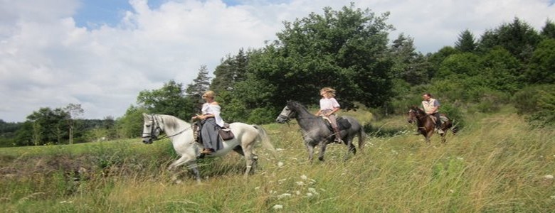 balade à cheval la ferme de krouge credits to OTI Val de Loire et Forêt d'Orléans - My Loire Valley