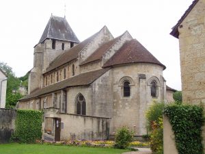 L'église de Saint Genest - Lavardin credits to accrochoc (cc) - My Loire Valley