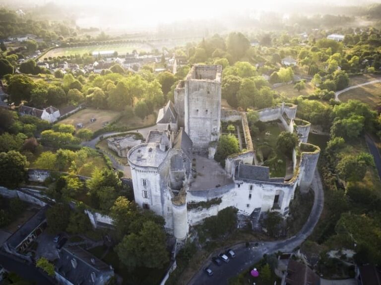 Découvrez la cité royale de Loches transformée Val de Loire Découvrez la cité royale de Loches transformée Val de Loire