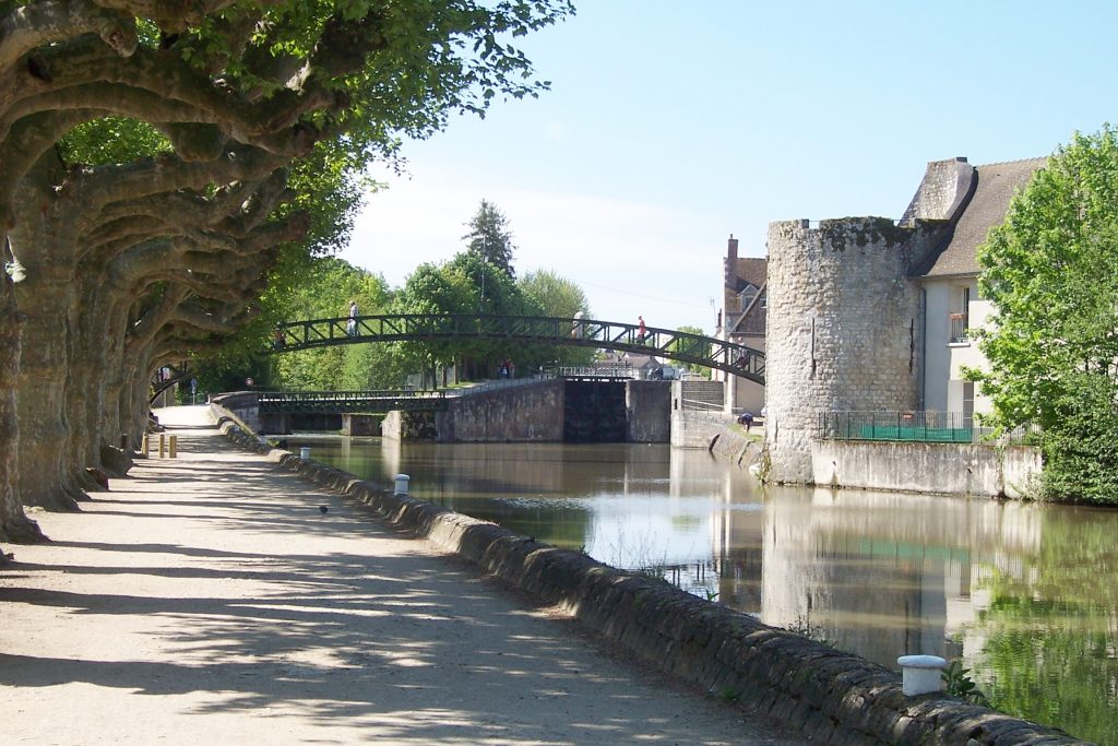 Pont Victor Hugo, Montargis - My Loire Valley