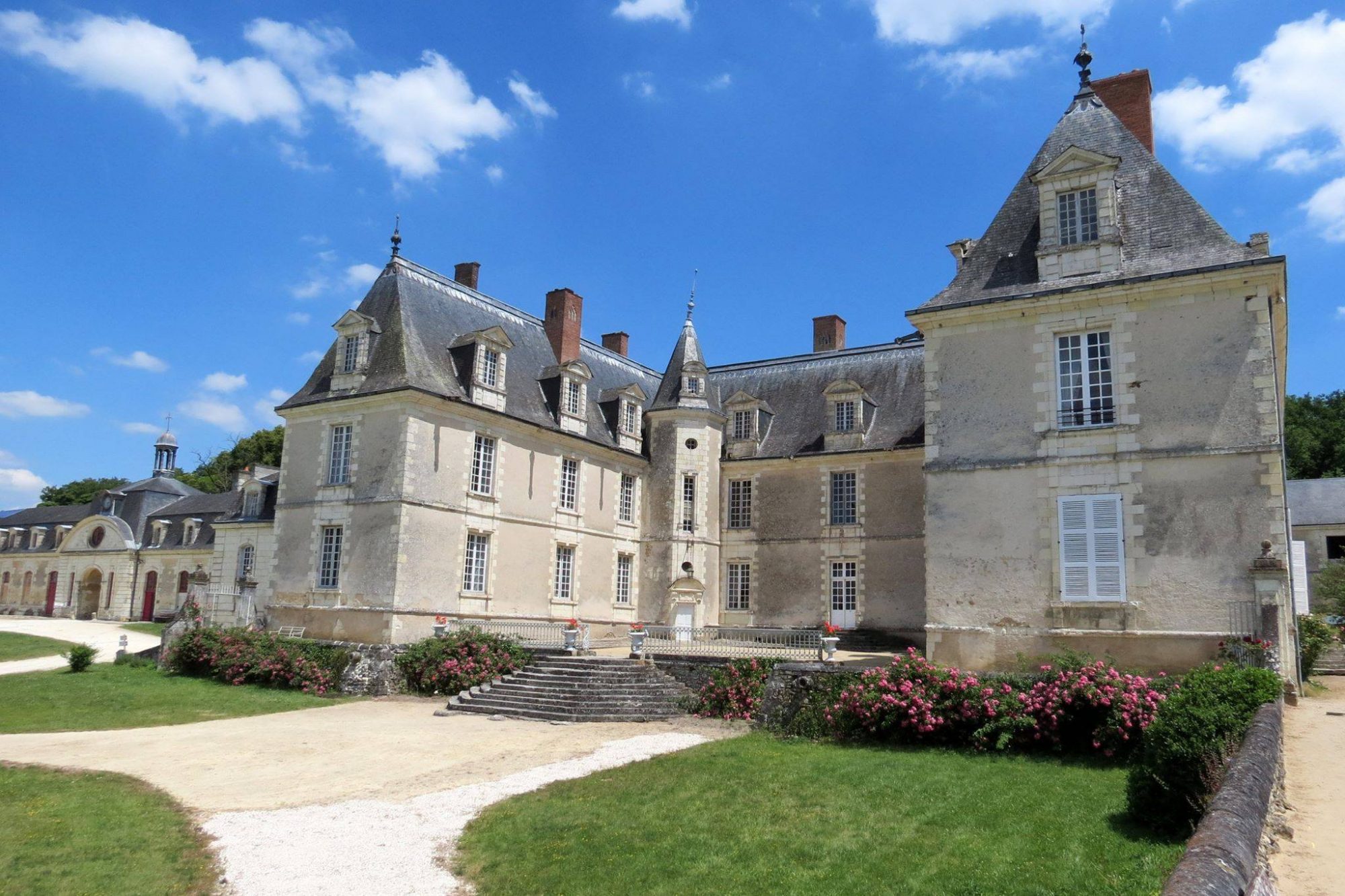 chateau-gizeux-Claire Avrin (c)