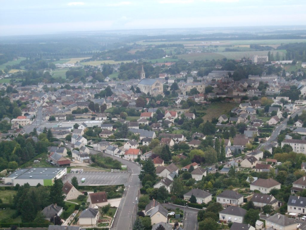 Ste-Maure vu du ciel - My Loire Valley