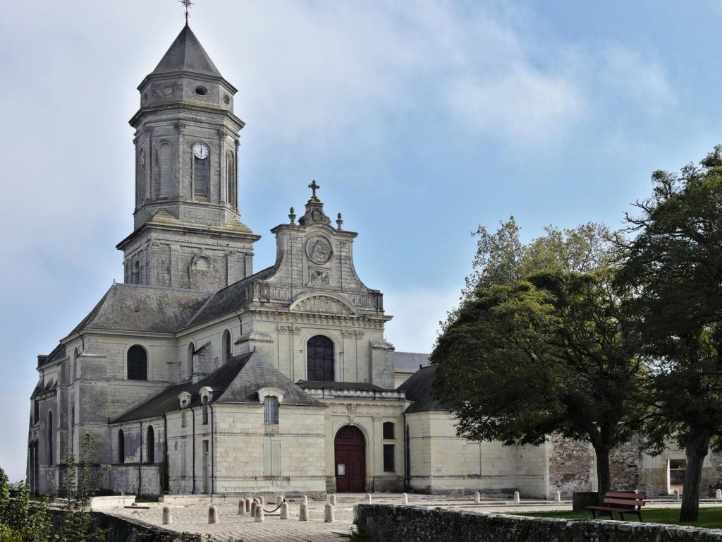 Abbatiale Saint-Florent-le-Vieil par Gllawm