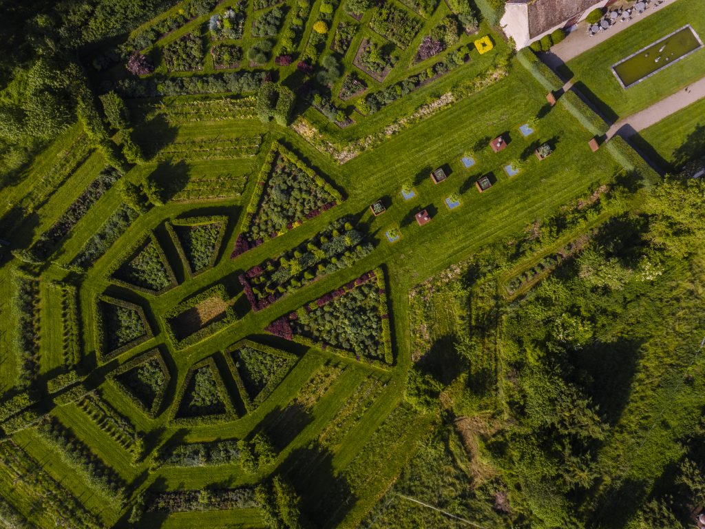 Jardins de Drulon Jardins secrets du cher - © ADTT18