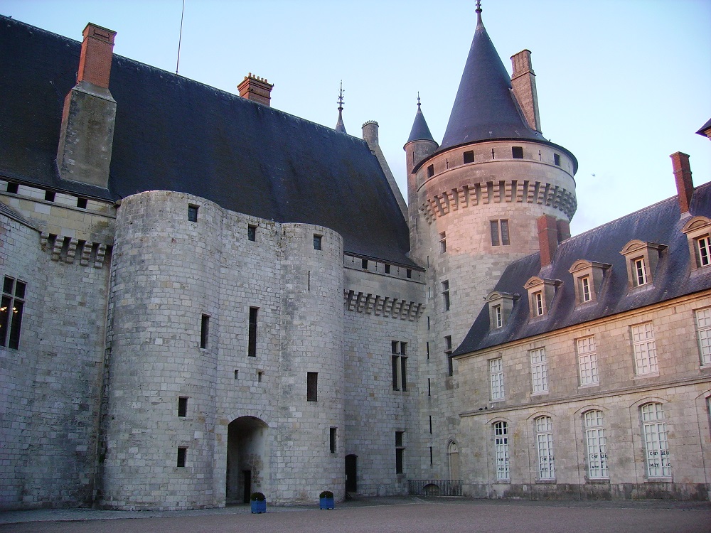 chateau de sully-sur-Loire
