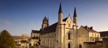 Visitez l’abbaye royale de Fontevraud avec nous !