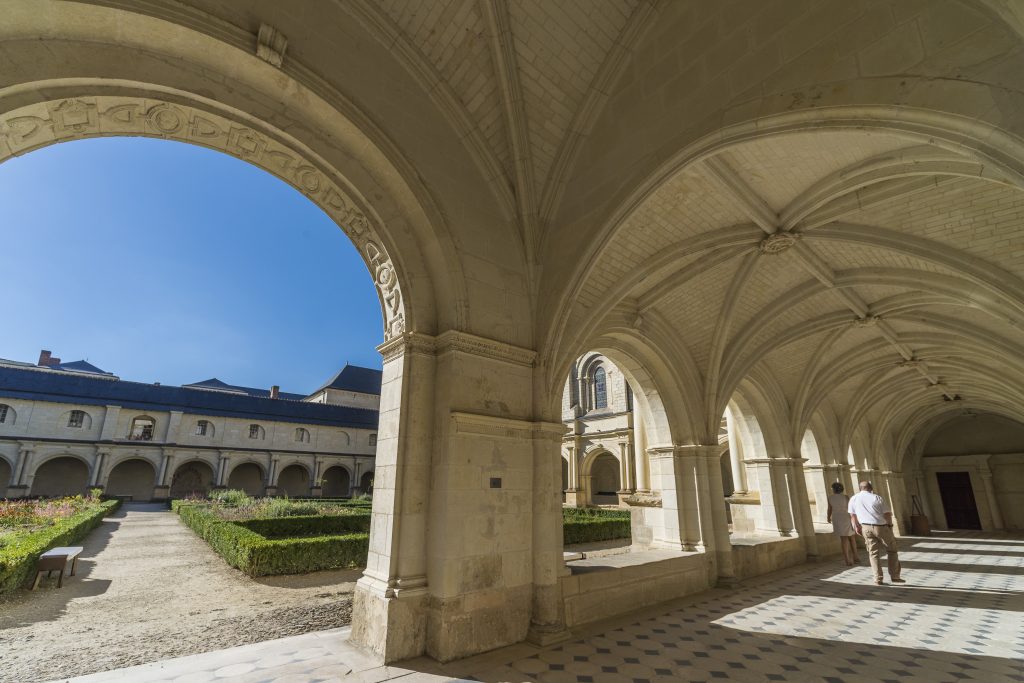 Cloître du Grand Mouthier - Abbaye royale de Fontevraud (© David Darrault)