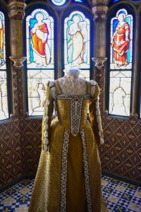 Exposition costumes - chateau royal de Blois