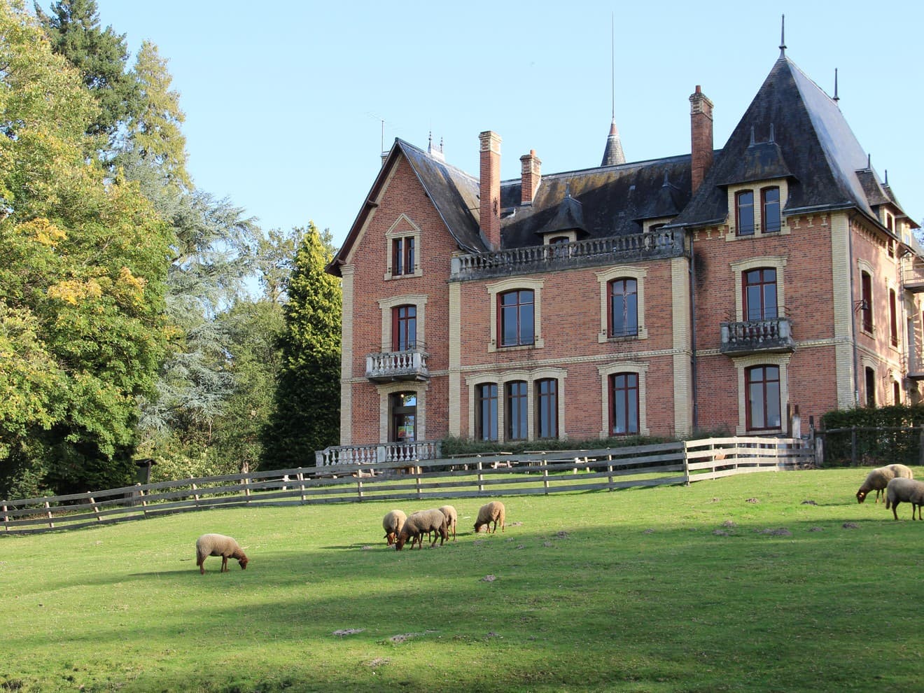 Possible school. Impossible is possible funny pics. Possible school. Kim possible middleton. Possible school.