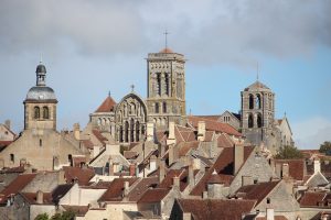 Le village et la basilique de Vézelay 