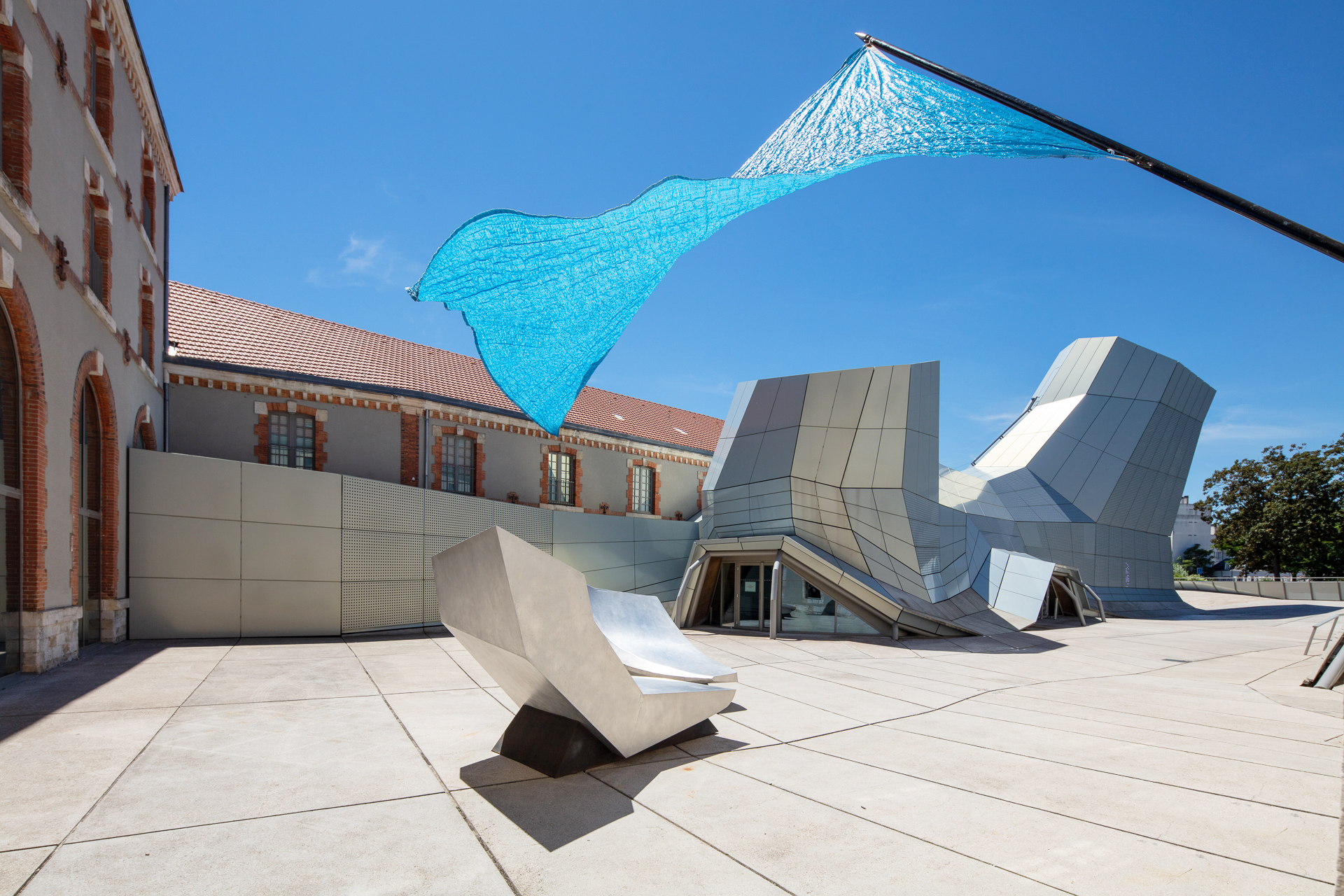Le FRAC Centre  entre art  architecture  et design Val 