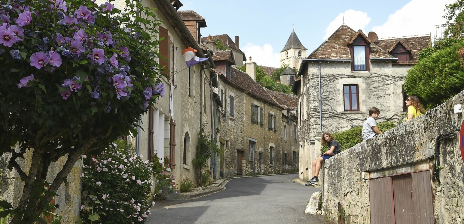 Angles sur l'Anglin rue