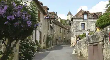 Angles sur l'Anglin rue