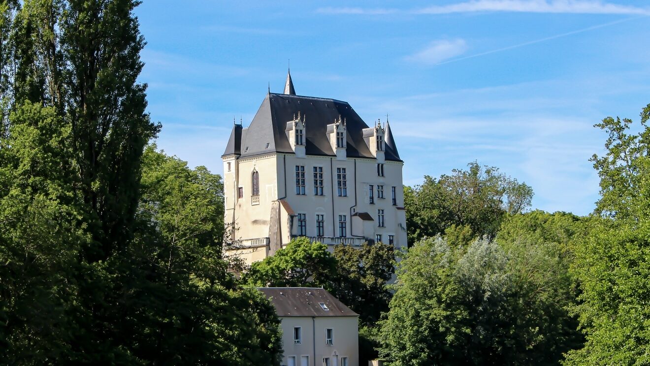 vue-chateau-raoul-chateauroux-c-boussole-voyageuse