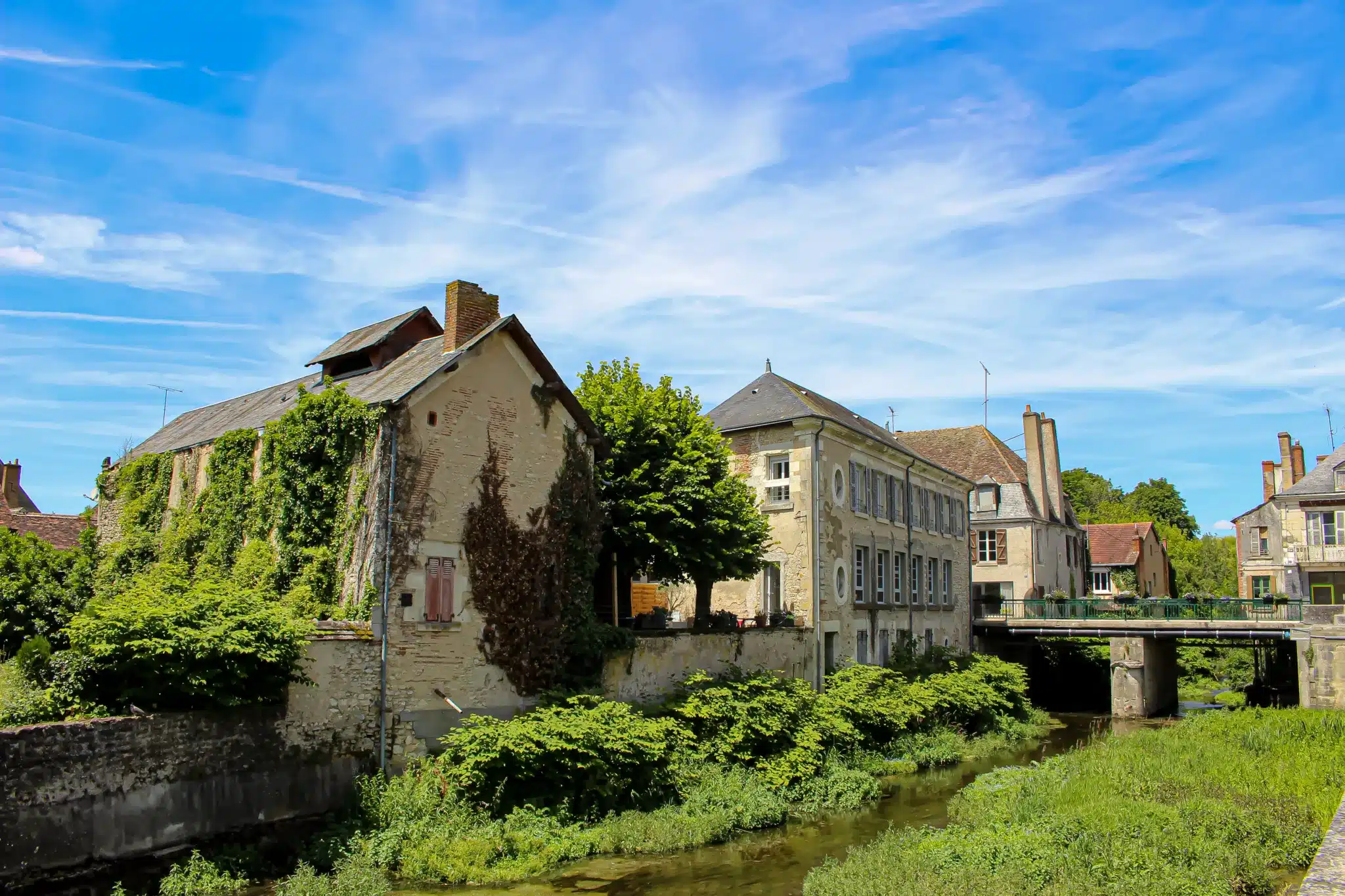buzan%C3%A7ais-indre-c-boussole-voyageuse-3-scaled.webp
