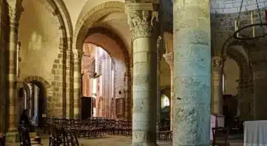 basilique-neuvy-saint-sepulchre (5)