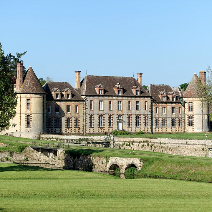 Château de la rivière dans l'Eure et Loir