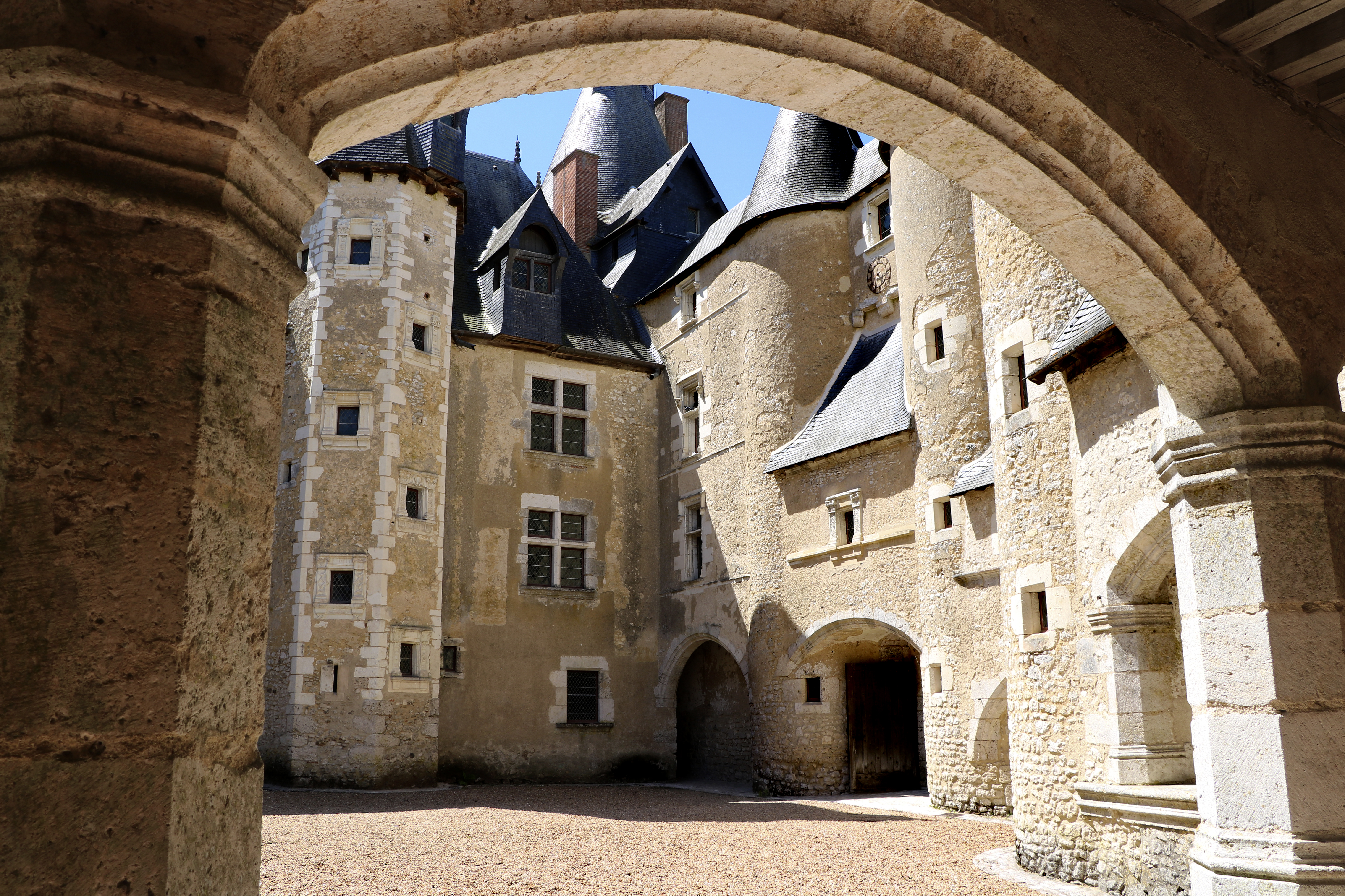 Chateau Fougeres-sur-Bievre