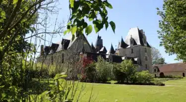 Chateau Fougeres-sur-Bievre