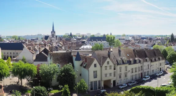 Village Montargis Crédit photo : Adobe Stock