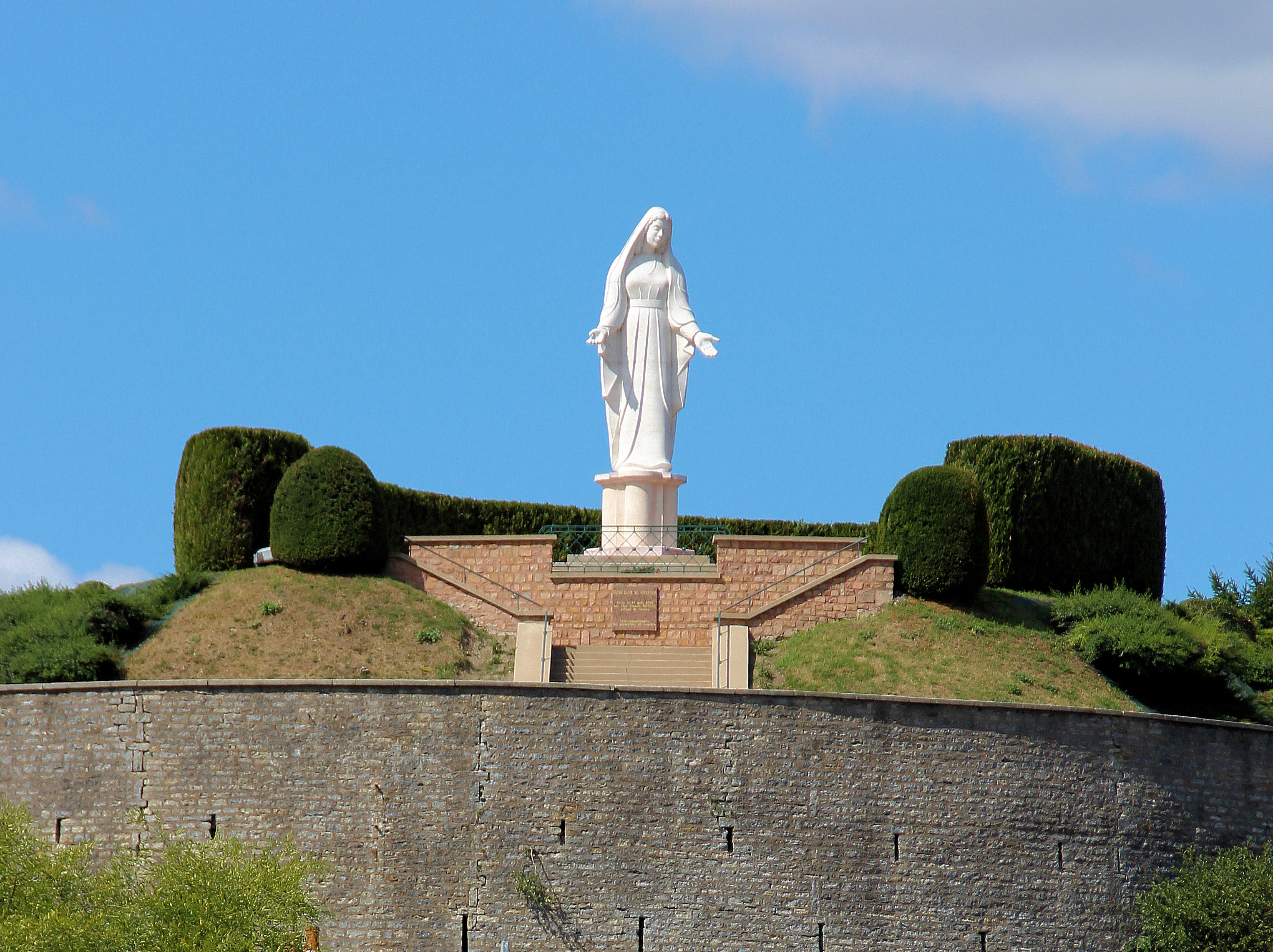 Notre-Dame de Cercy la Tour