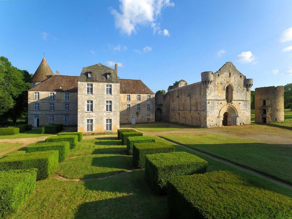 Panorama sur l'abbaye de La Réau