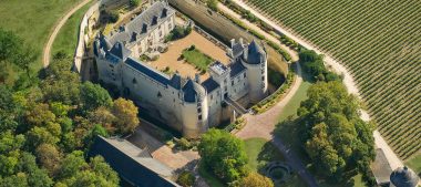 Le château de Brézé : un monument insolite à voir en famille
