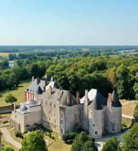 Chateau-de-Meung-sur-Loire-Pierre-Holley