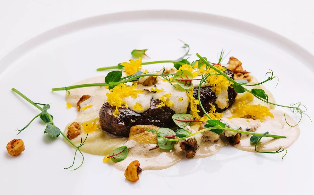 Les restaurants gastronomiques dans le Cher Crédit photo : Envato