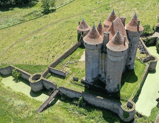 chateau de sarzay