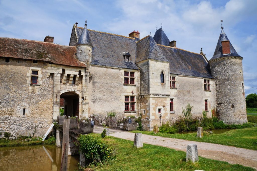 chateau de Chemery